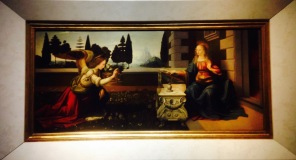 da Vinci's magnificent painting "The Annunciation" in the Uffizi